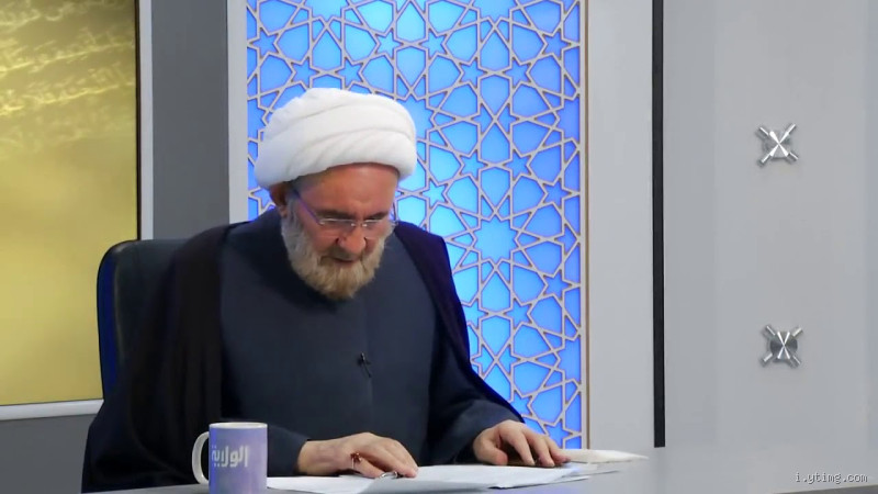 هل ذكر الإمام علي في الصلاة يبطلها؟ رؤية السيستاني