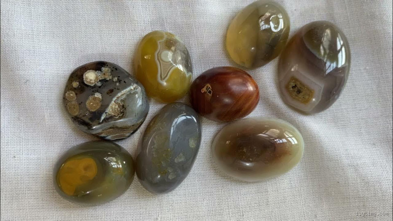 ما هي الأحجار التي يخاف منها الجن؟ اكتشف الحقيقة وراء الأساطير