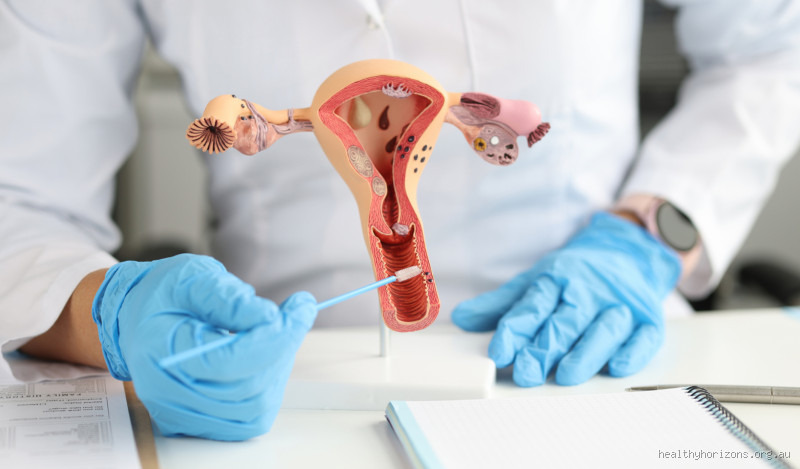 هل يمكن فتح عنق الرحم باليد؟ الحقيقة الكاملة